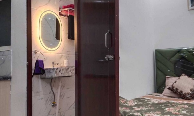 Delhi Apartamento | Charming Studio Apartment for Rent in the Heart of the City