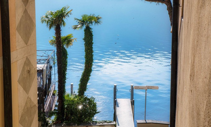Morcote Apartamento | Charming studio apartment in historic building in Morcote (Fiordaliso)