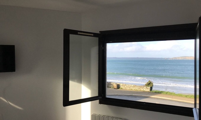 Camaret-sur-Mer Apartamento | VISTA AL MAR ESTUDIO PARA 2 PERSONAS SOFÁ CAMA 140 CM