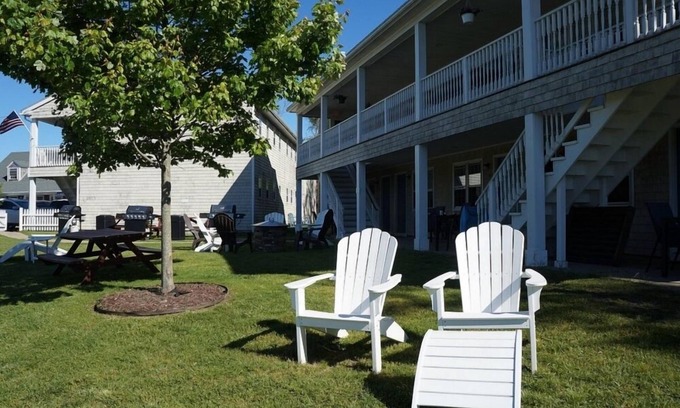 Block Island Apartamento | Charming Studio in Island Manor Resort