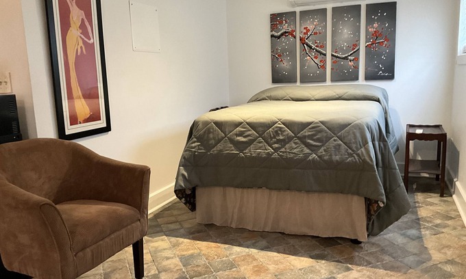 Urban Core Apartamento | Charming Studio in the Heart of Springfield