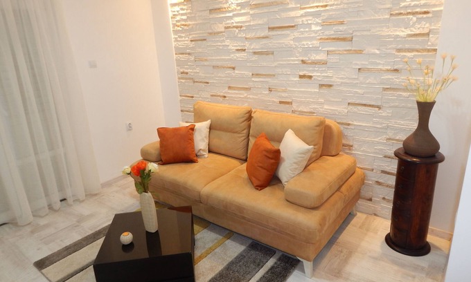 Kotor Apartamento | Estudio encantador con dormitorio independiente