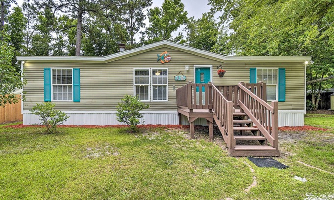 Supply Casa | Charming Supply Home < 2 Mi to Holden Beach!