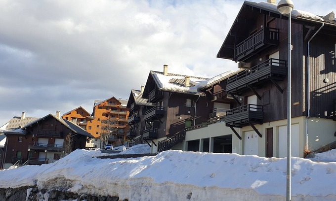 Puy-Saint-Vincent Apartamento | Charming studio in chalet in Puy Saint Vincent 1700 for 4 people