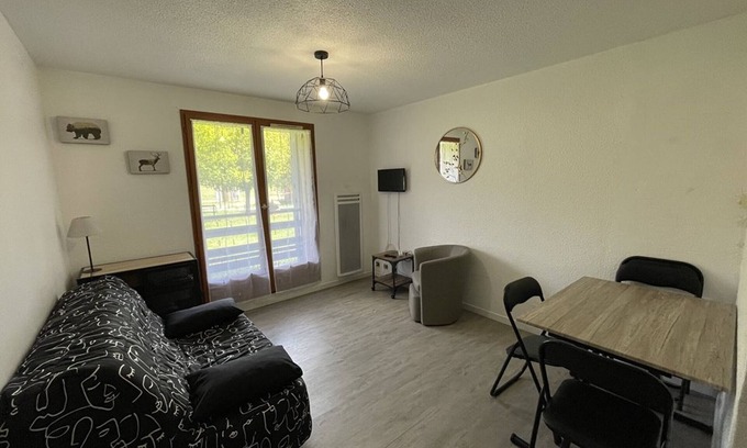 Laveissiere Apartamento | Encantador T2 en Lioran con acceso directo a las pistas y se permiten mascotas