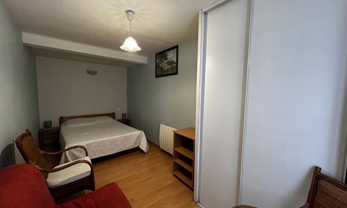 La Roche-Posay Apartamento | Encantador T2 con WIFI y estacionamiento en el centro de La Roche-Posay