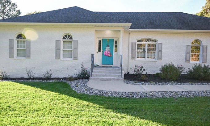 Wyndham Casa | Charming three bedroom, two bathroom tranquil retreat just 2 miles from Wyndham.