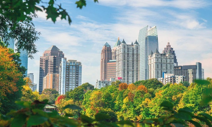 Piedmont Heights Casa | Charming townhome with 2 bedrooms, Sleeps 6, Walk to Piedmont Park or Beltline