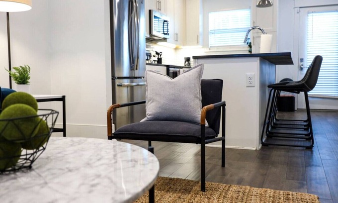 Urbandale Nations Casa | Charming Townhomes! Two Side By Side Units!