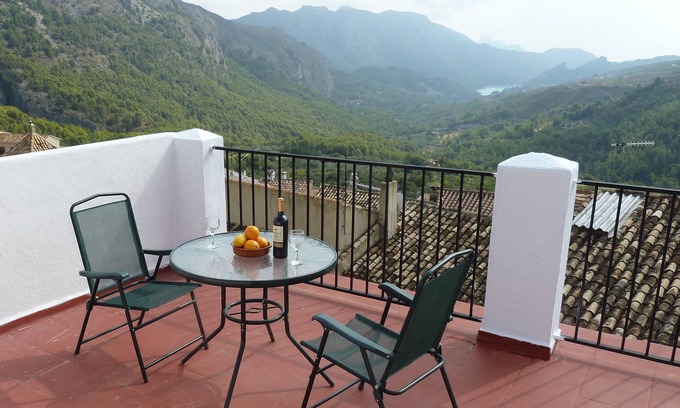 L'Abdet Casa | Encanto tradicional Casa de Pueblo con impresionantes vistas a la montaña