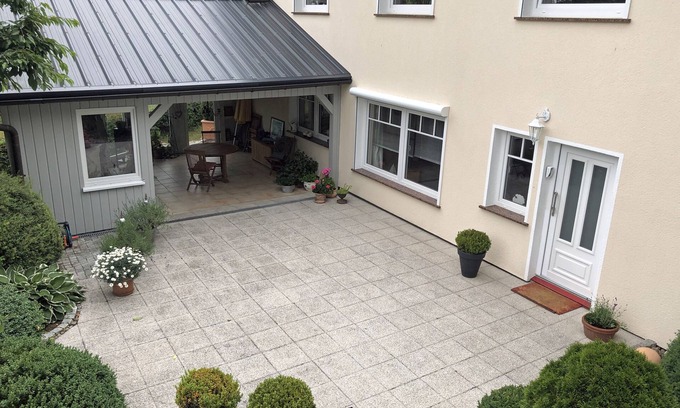 Nohfelden Apartamento | Encantador apartamento con terraza cerca de Center Parcs Bostalsee * Se admiten perros