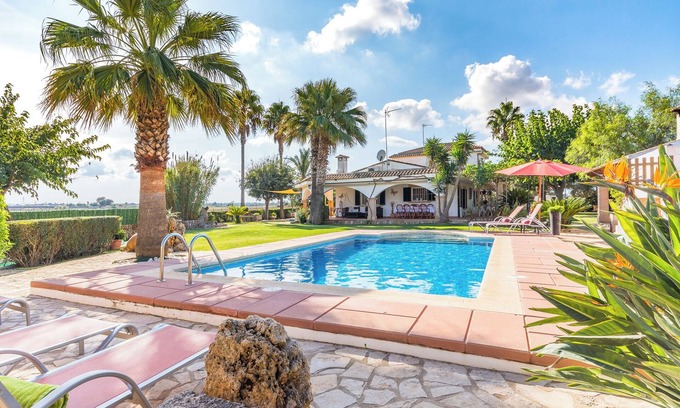 Santa Margalida Villa | Encantadora villa "Finca Santa Eulalia Petit" con porche y piscina