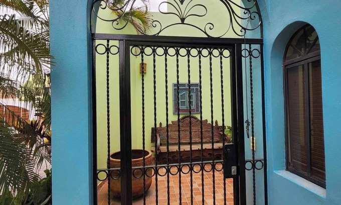 Emiliano Zapata Villa | Charming villa nestled in a mango plantation only 2 kilometers from the beach.