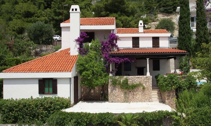 Baska Voda Villa | Villa con Encanto con Piscina Privada en Dalmacia