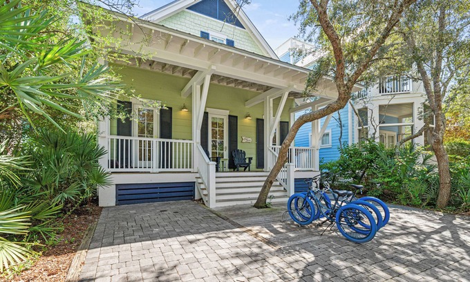 Watercolor Casa | Charming WaterColor Retreat | Walk to Beach Club + Seaside