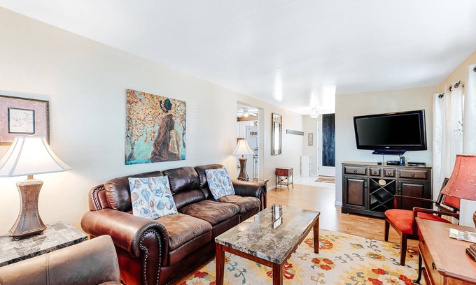 Port Isabel Casa | Charming waterfront house with heated pool, hot tub, & W/D - snowbird-friendly