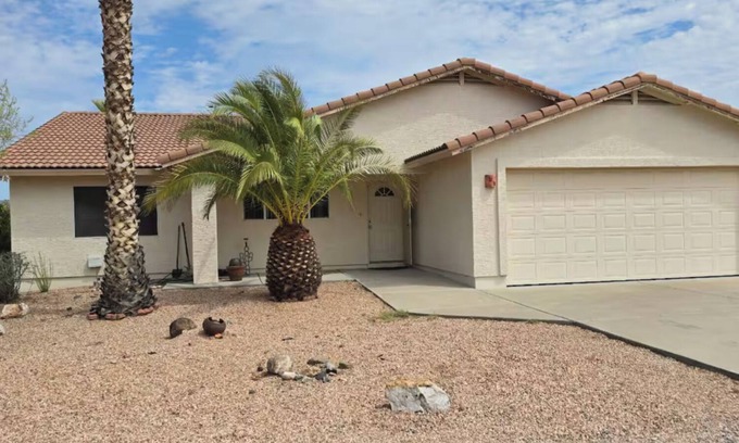 Wickenburg Casa | Charming Western Home