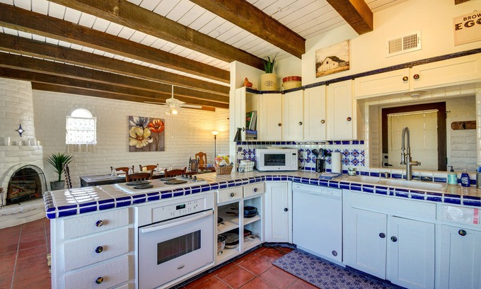 Wickenburg Casa | Charming Wickenburg Villa w/ Casita & Private Pool