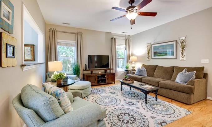 Wilmington Casa | Charming Wilmington Home with Patio about 7 Mi to Beach!
