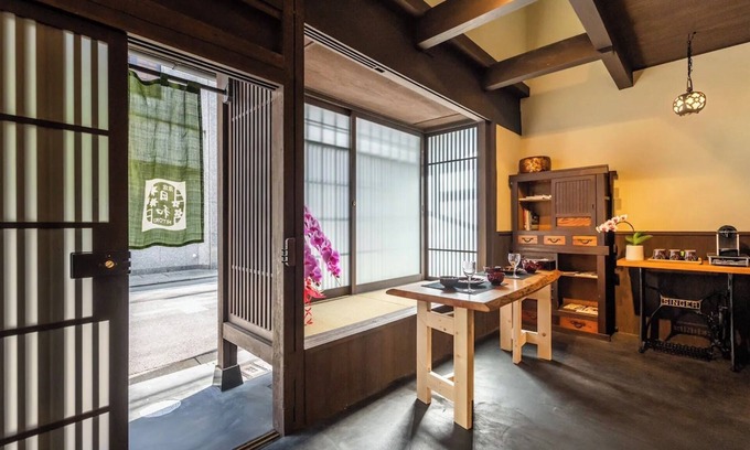 Karasuma Casa | Chartered Kyomachiya Hiyori Gojo Hiyori Gojo A / Kyoto Kyōto