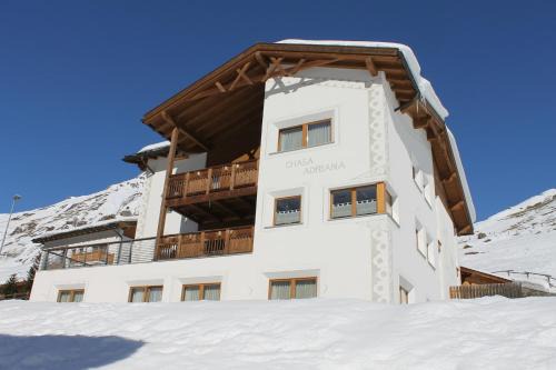 Ravaisch Apartamento | Chasa Adriana