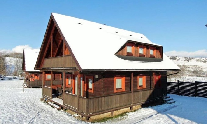 Stredne Malatiny Chalet De Esquí | Chata Ellas