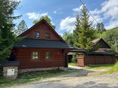 Terchova Casa | Chata KORSO v súkromí so záhradou 1200m2