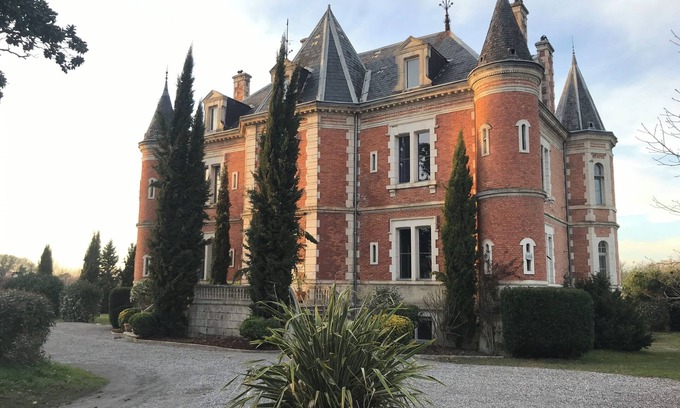 Castets Otro | Château beauregard Castets 15 minutes from the ocean, moliets old boucau ...