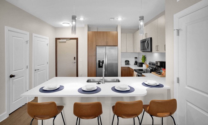 The Gulch Apartamento | Chateau de Bella Nashville W l Pool Gym & Free Parking