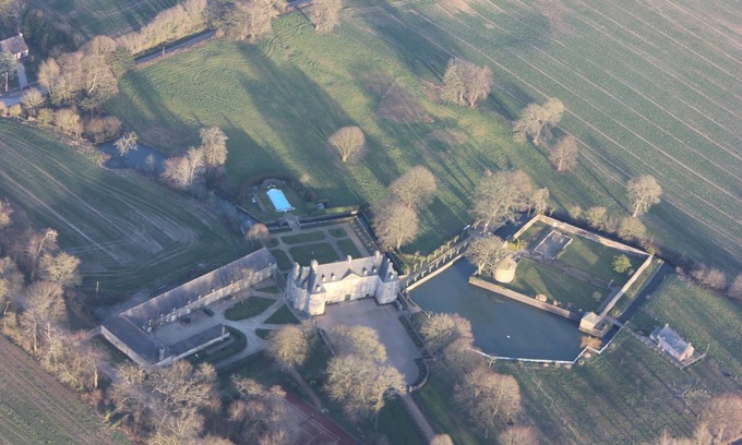 Fontenay-sur-Mer Casa | Chateau en Normandie Avec Piscine/tennis à Proximité des Plages du Débarquement