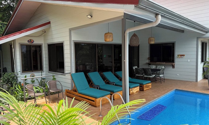 Valle Pura Vida Villa | Chauffeur & Concierge included Luxury Jungle/Beach Pool @ Villa Tiquicia