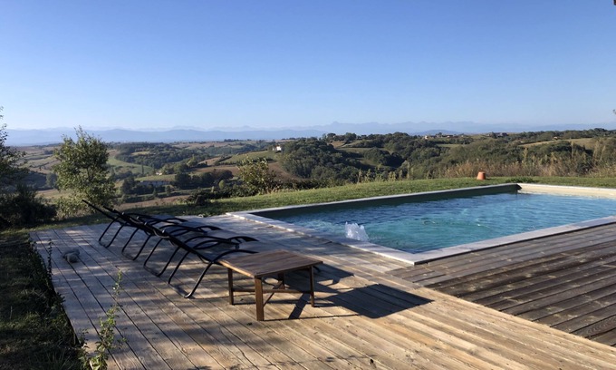 Gaillac-Toulza Casa | Casa en el campo, piscina natural, impresionantes vistas de los Pirineos a lo lejos