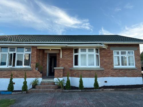Auckland Casa | Cheap Guesthouse in New Lynn