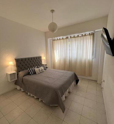 Mar del Plata Apartamento | Check and Home - Tucuman II - 4 Huéspedes en Zona Centro con Terraza y Cochera