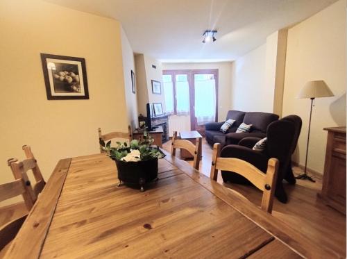 Linsoles Apartamento | CHECK-IN CASAS La casa de Conques