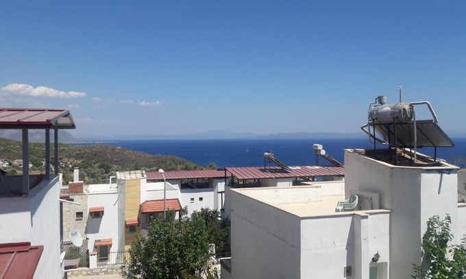 Milas Casa | Cheerful 3 bedroom villa