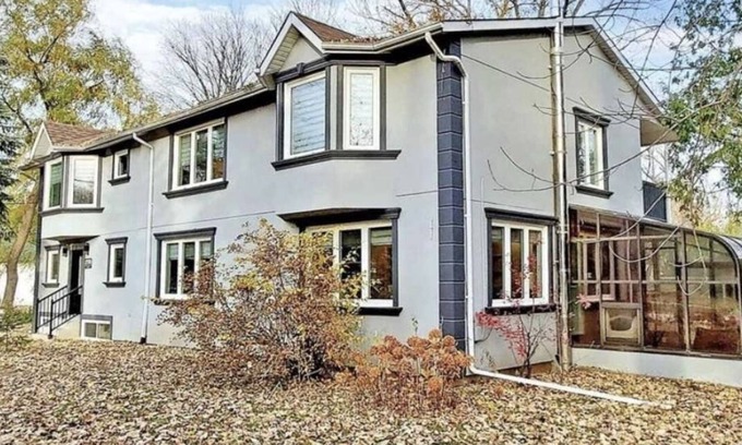 Innisfil Cabaña | Cheerful 4 Bedroom Cottage w/free Parking & WiFi, on Lake Simcoe