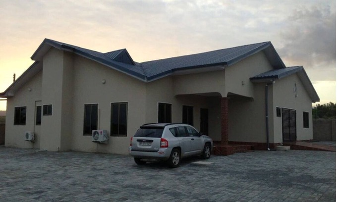 Oyibi Apartamento | Cheerful 4 bedroom home with fire pit