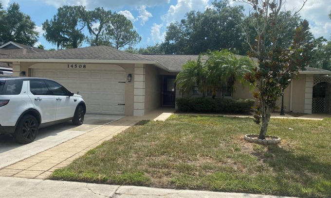 Citrus Park Casa | Cheerful, family friendly home