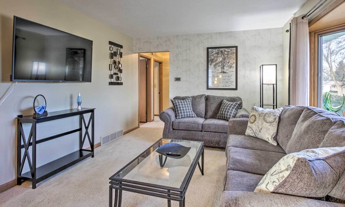 Rochester Casa | Cheerful Rochester Retreat w/ Yard & Workout Room!