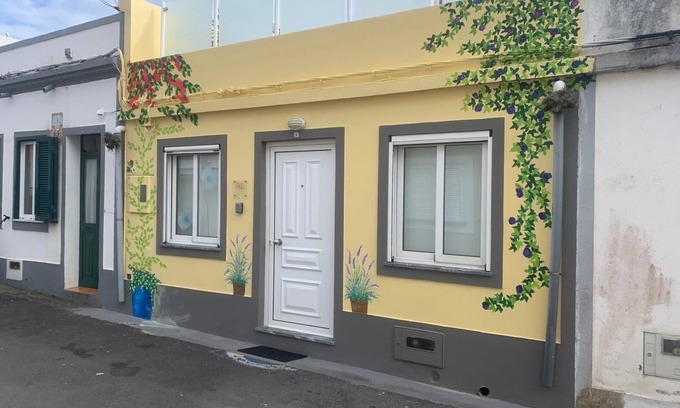 Horta Casa | Cheerful Studio House Casa Amarela 3030/AL