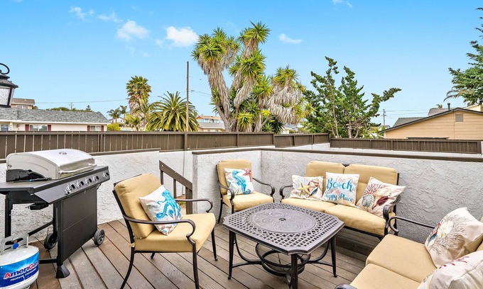 Grover Beach Casa | Cheerful Villa Del Sol Just 4 blocks to Beach