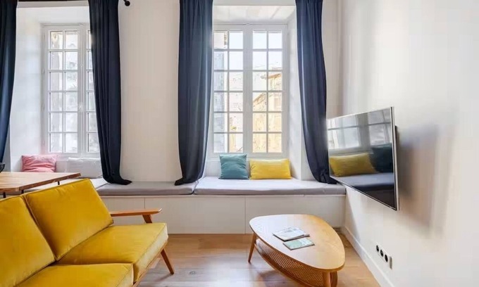 Capucins - Victoire Condominio | Chemin du Muguet, historic town center