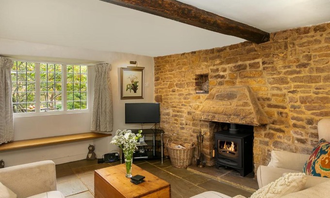 Eydon Apartamento | Cherry Tree Cottage - 3 Bed Countryside Retreat!