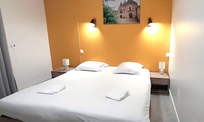 Azay-le-Rideau Apartamento | Chez Benjamin -> 4 to 6 people in the center of Azay