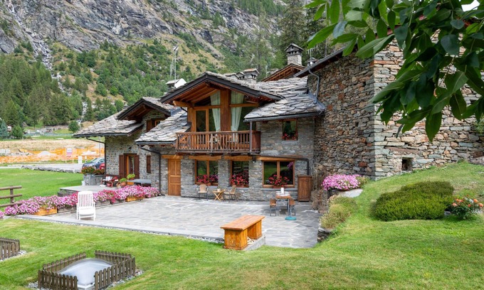 Arvier Casa | Chez Les Roset by Interhome