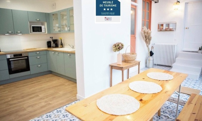 Le Marais Casa | "Chez Mami" 3 star house 8 pers quiet City and train station on foot