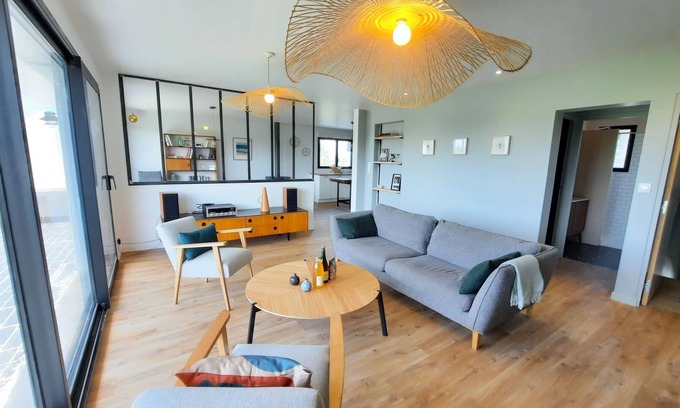 Penmarch Casa | CHEZ MAMIE, cozy house from the 70s – 3 bedrooms - 7 people