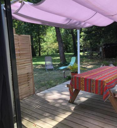 Pujols-sur-Ciron Apartamento | Chez Marie et Jean nature calme terrasse parking