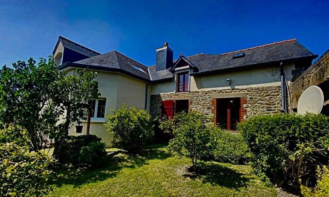Cherrueix Casa | Chez Maurice - Stylish French Country House